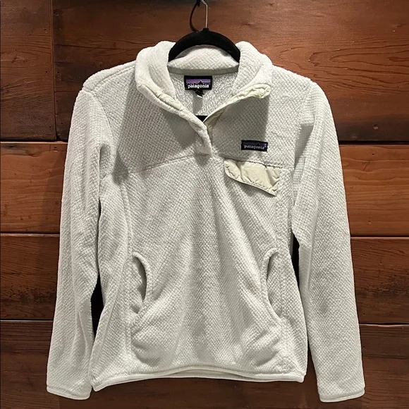 🔥‼️Patagonia Cream Fleece Jacket‼️🔥 - Picture 1 of 6